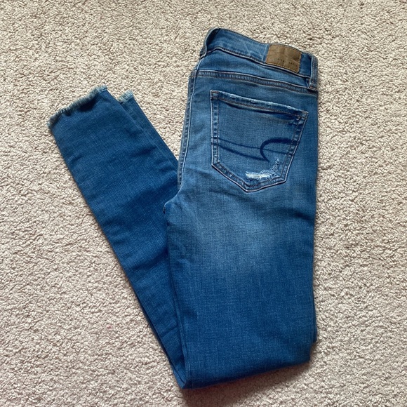 American Eagle Outfitters Denim - NWT American Eagle Super Stretch 00 Short Hi Rise Jeans